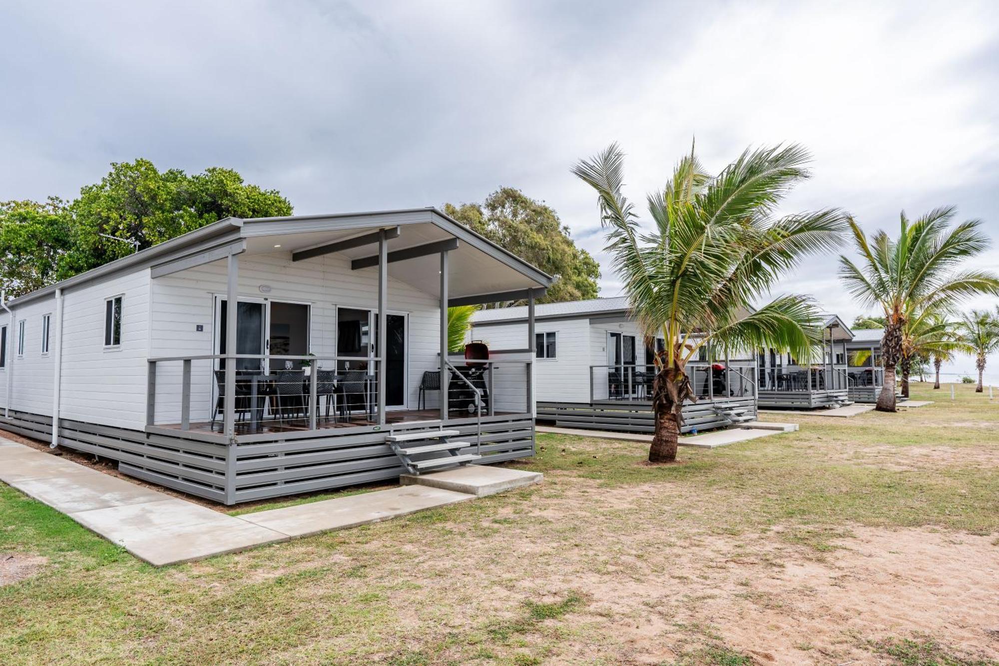 Tasman Holiday Parks - Rollingstone Exterior photo